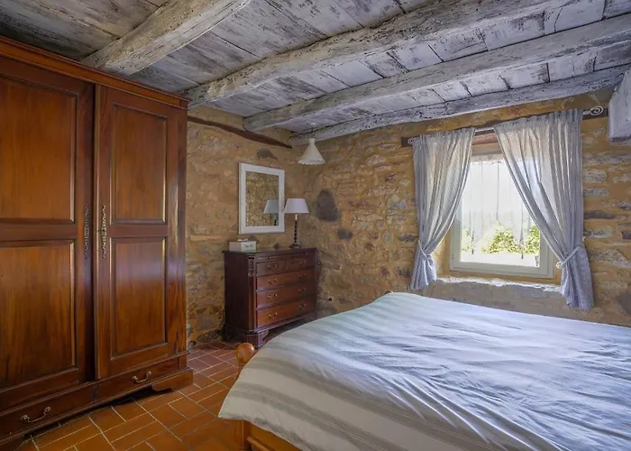 Maison Les Chandelles Pensionat 3*