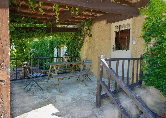 Maison Les Chandelles 3*