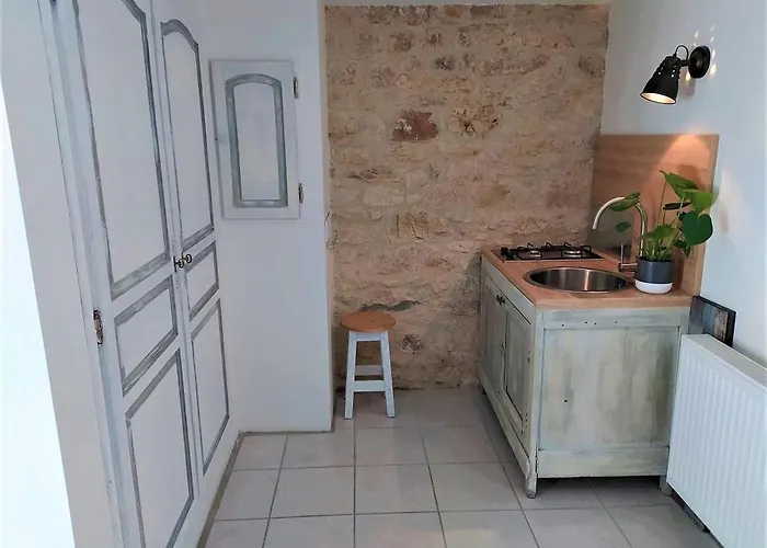 Pensionat Maison Les Chandelles 3*